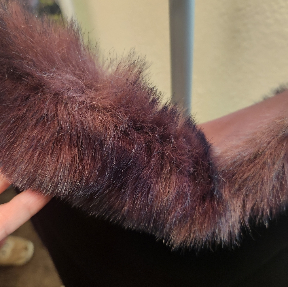 πππGuess Coleccion Purple Faux Fur Trim Slip Dress Stretchy πππ - Picture 3 of 4